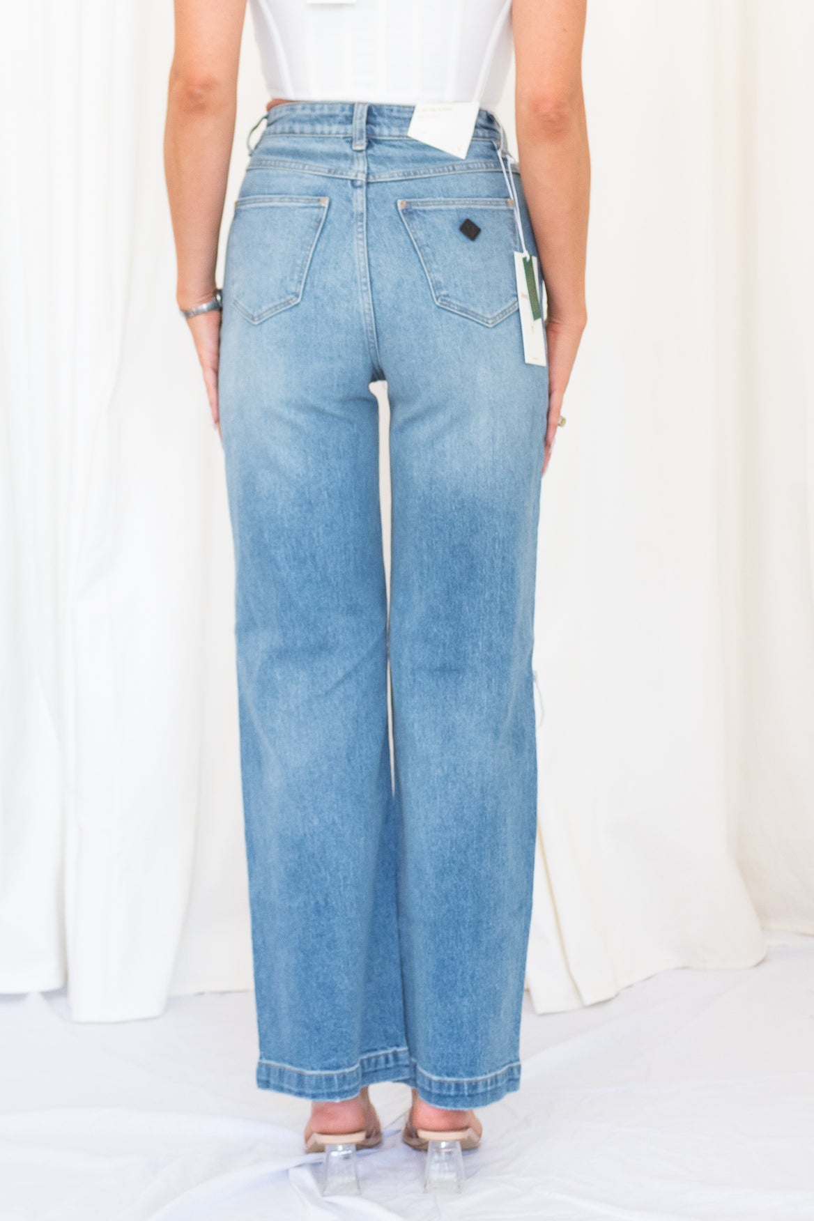 94 High & Wide Amara Jeans