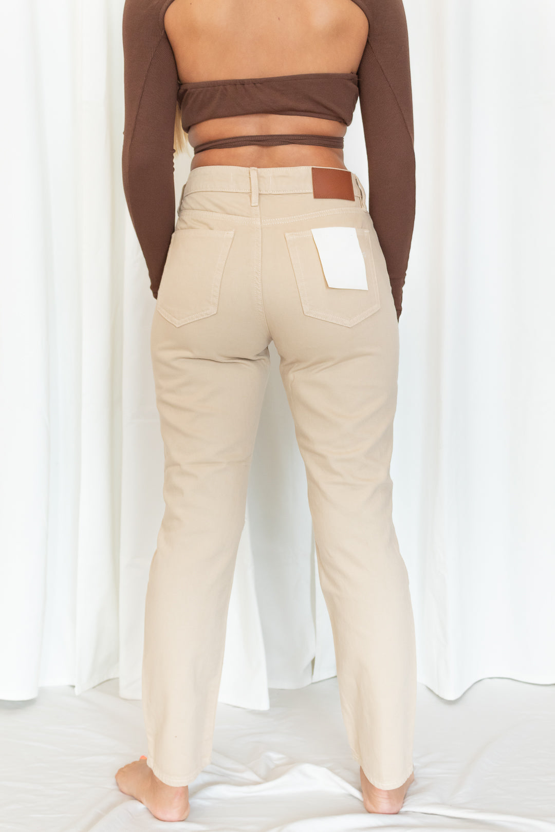 Tracey Straight Leg Jeans - Luxxe Apparel
