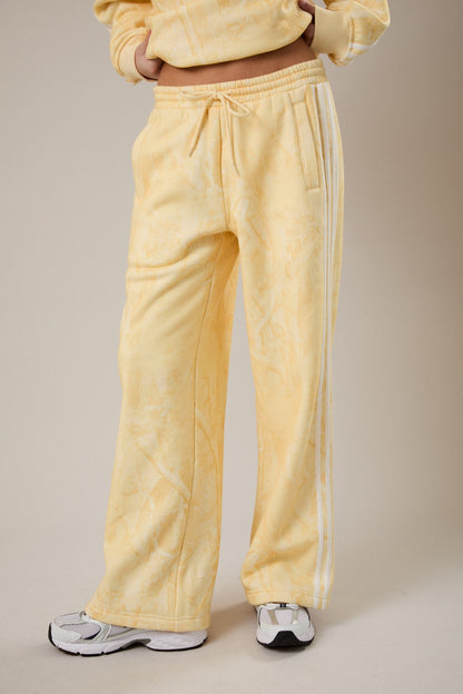 Stay Hidden Sweatpants