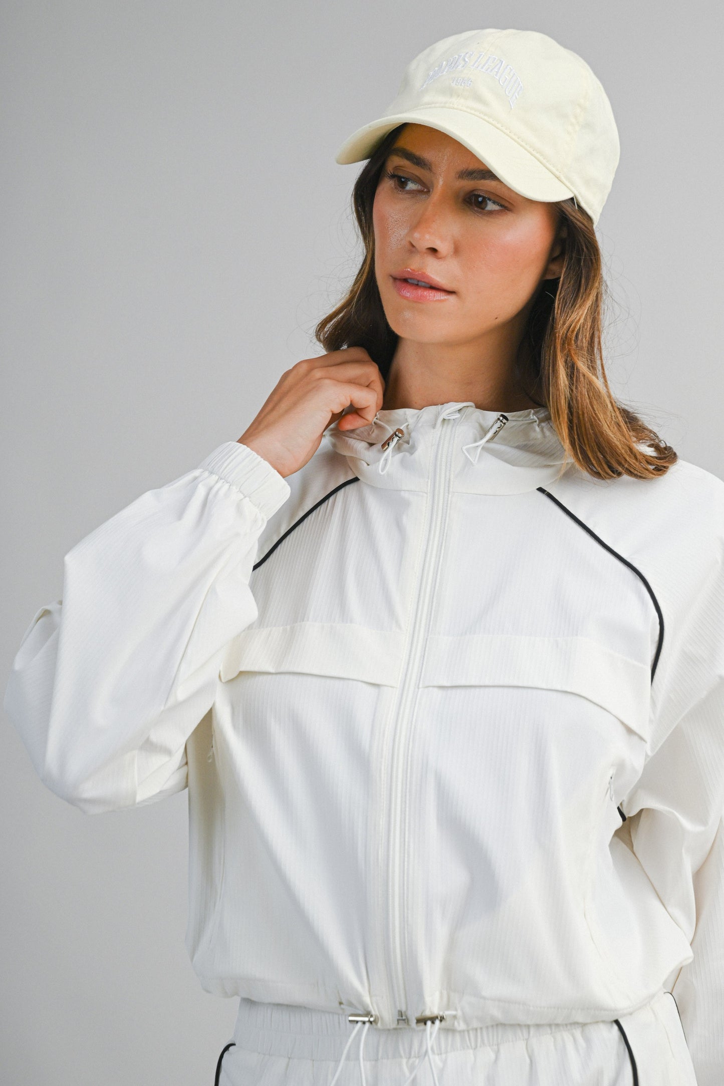 In Motion Set - White