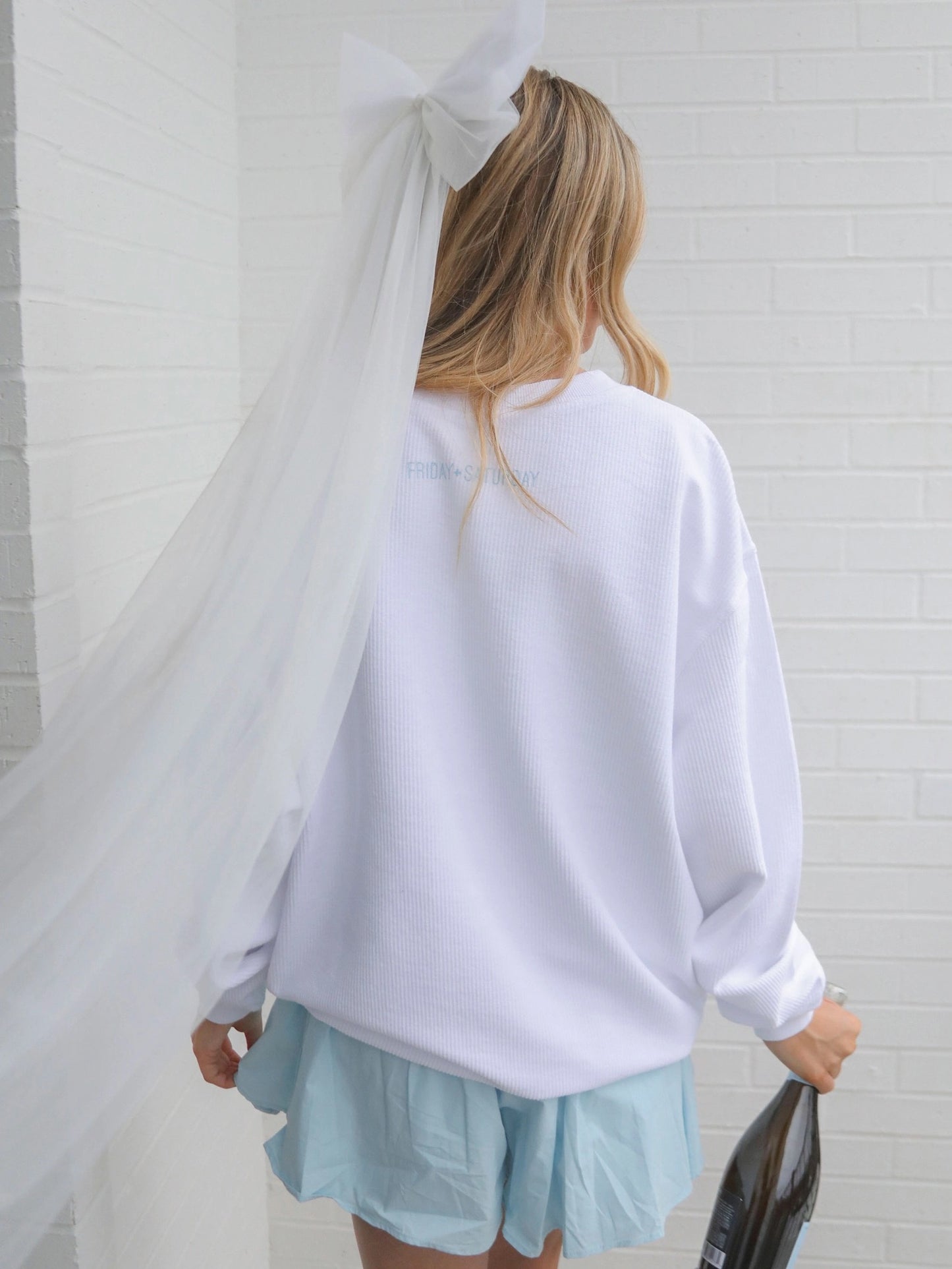 White Corded Corded Sweatshirt With Bride in Blue