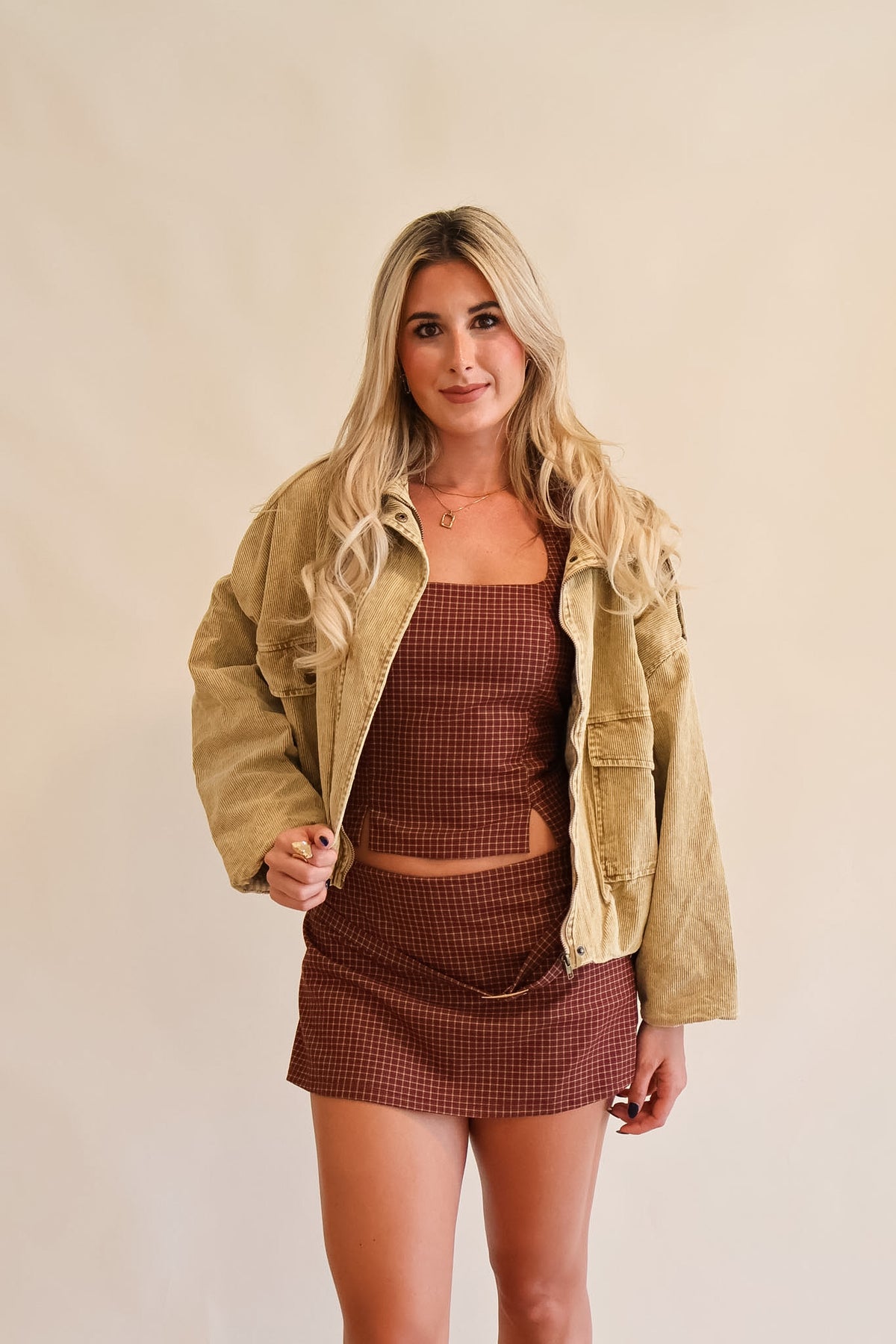 The Saint Coduroy Jacket beige