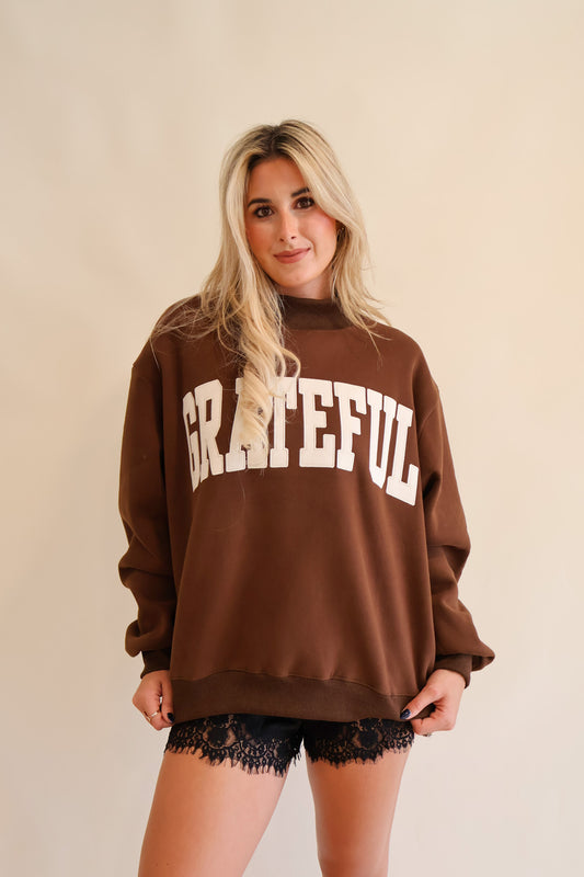 Holiday Mockneck Grateful - Brown