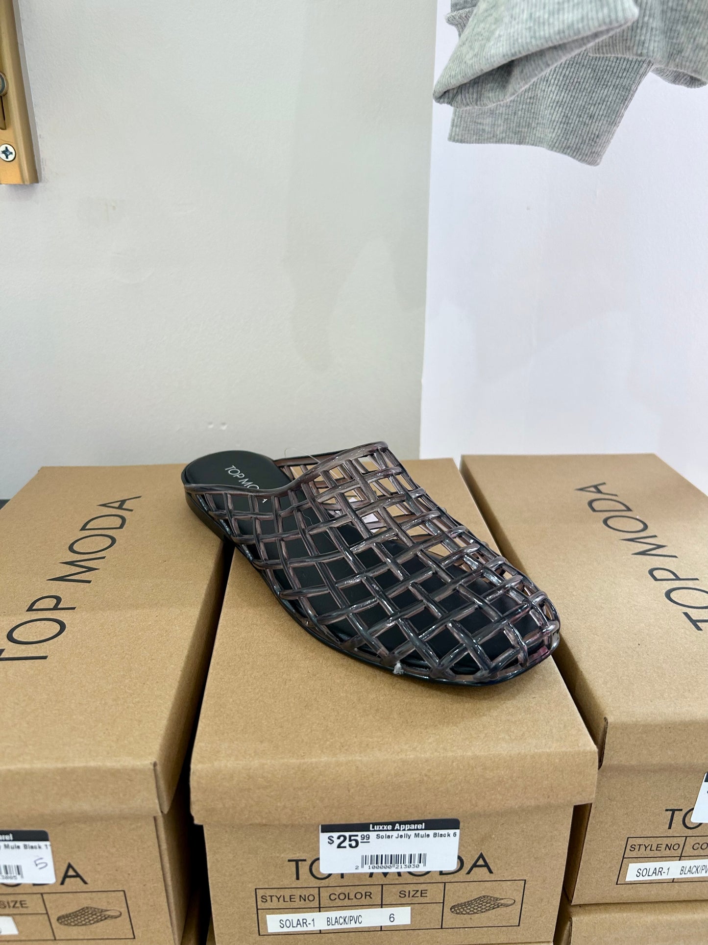 Solar Jelly Mule - Black