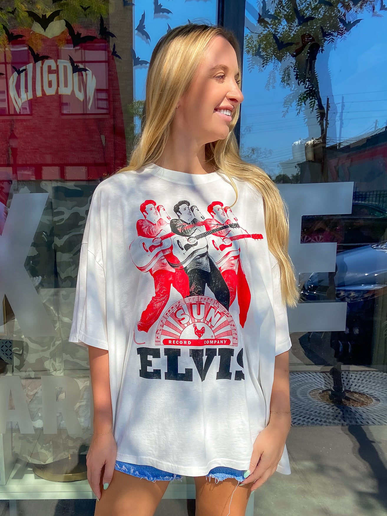 Sun Records X Elvis Repeat One Size Tee in Vintage White | Daydreamer