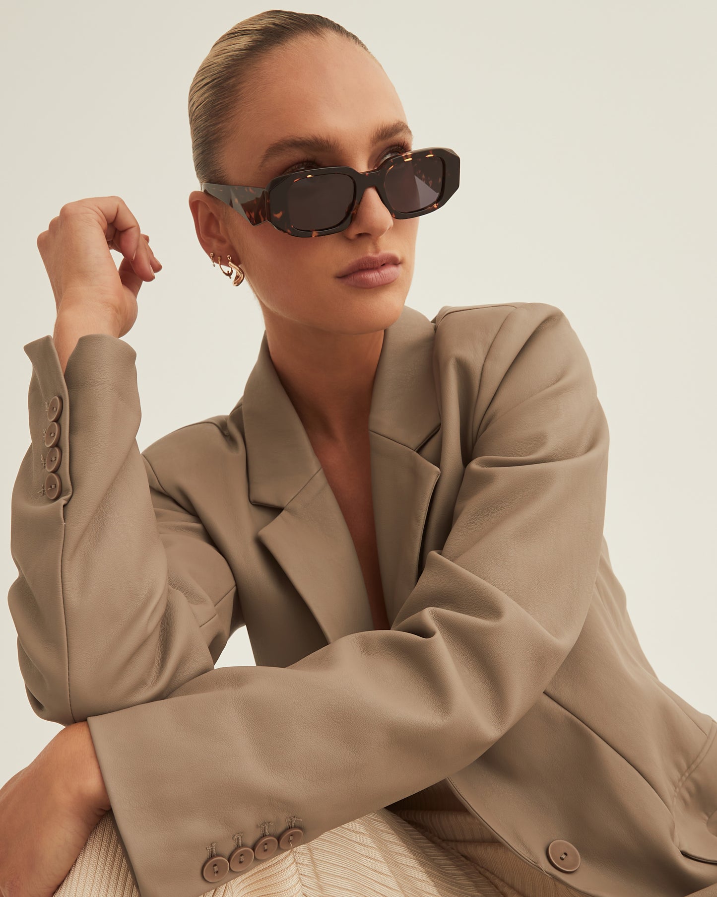 Nina Sunglasses - Auburn